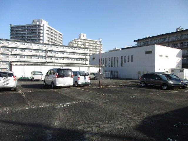 JR中央線高尾駅付近の月極駐車場